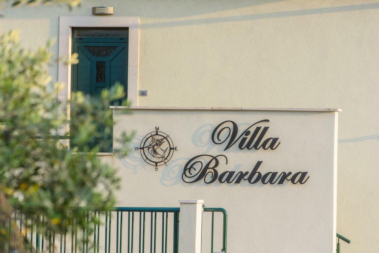 Villa Barbara-Kastela With Heated Pool Exterior photo